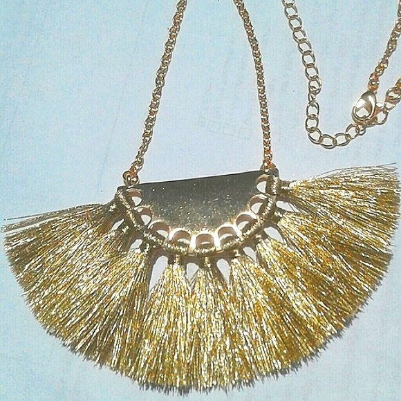 Jewelry - Tassel Statement Necklace NEW